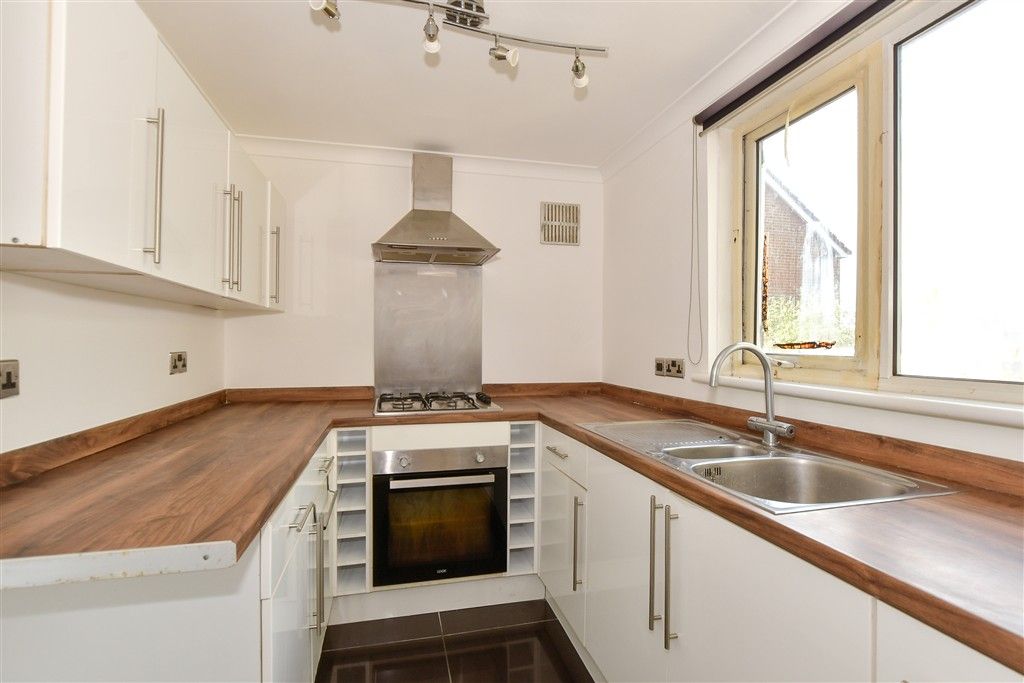 Additional image 4 of 1 bed maisonette for saleFurrlongs, Newport, Isle Of Wight PO30