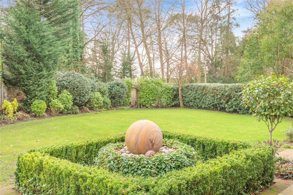 Additional image 33 of 6 bed detached house for saleWoking, Surrey GU22