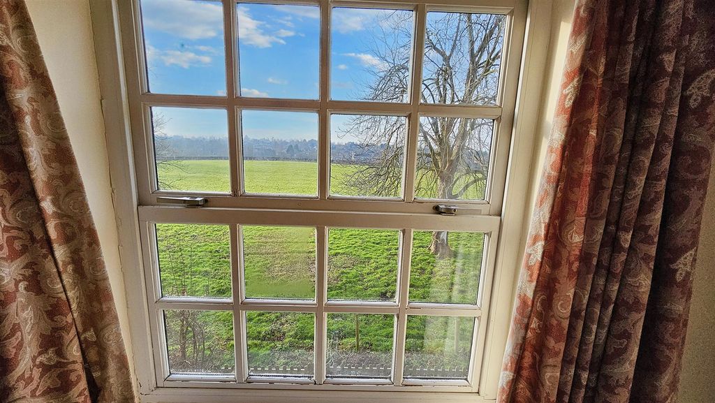 Additional image 3 of 2 bed flat for saleGrange Lane, Thurnby LE7