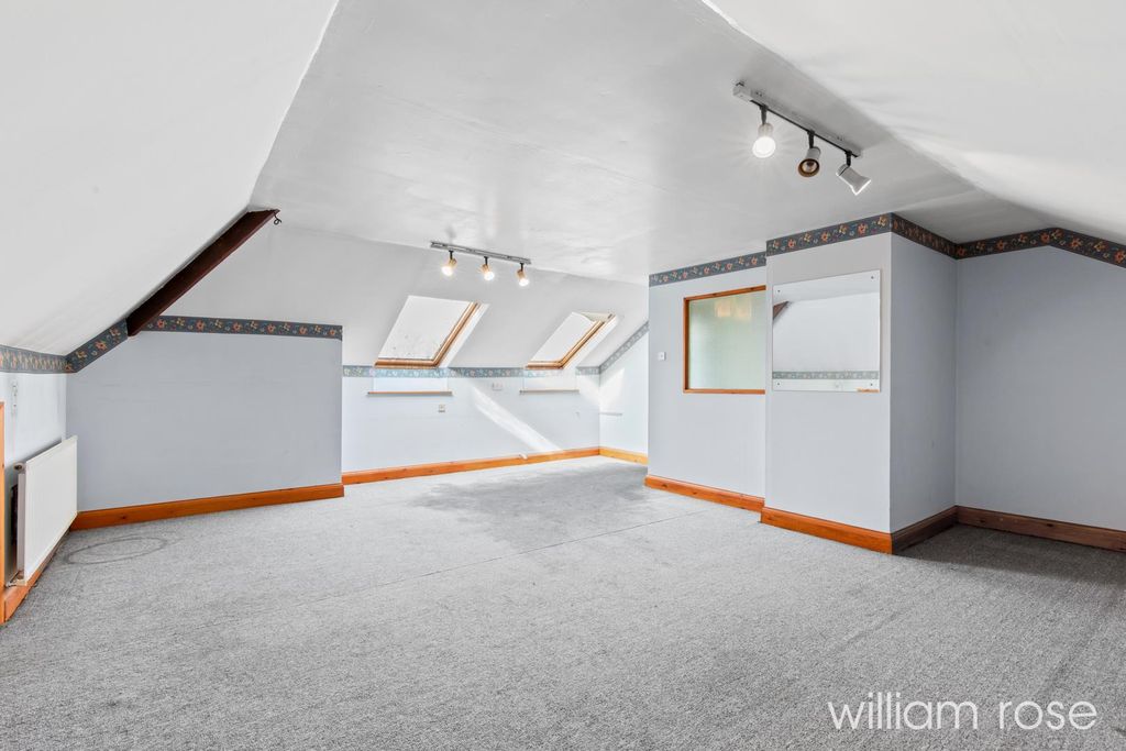 Additional image 35 of 7 bed semi-detached house for saleKings Avenue, Woodford Green IG8