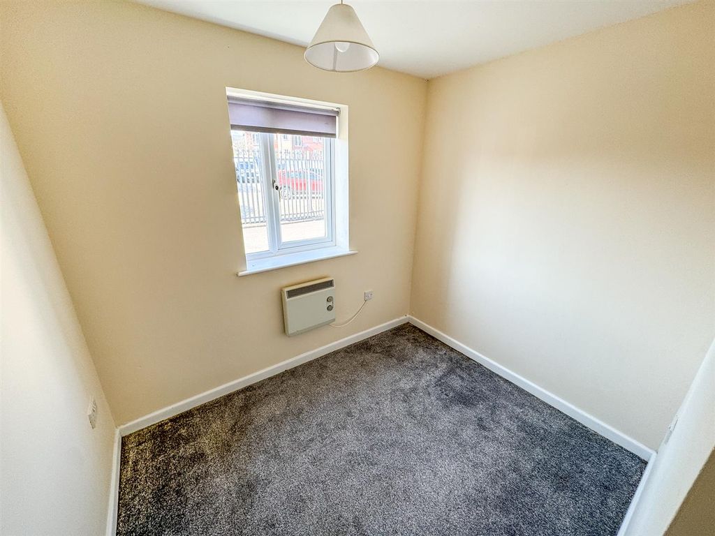 Additional image 11 of 2 bed flat for saleLangdale Grove, Corby NN17