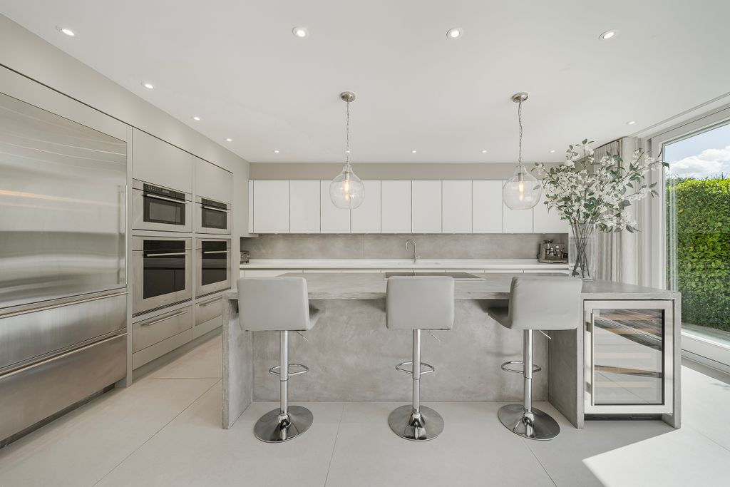Additional image 8 of 7 bed property for saleSudbrook Gardens, Richmond, London TW10