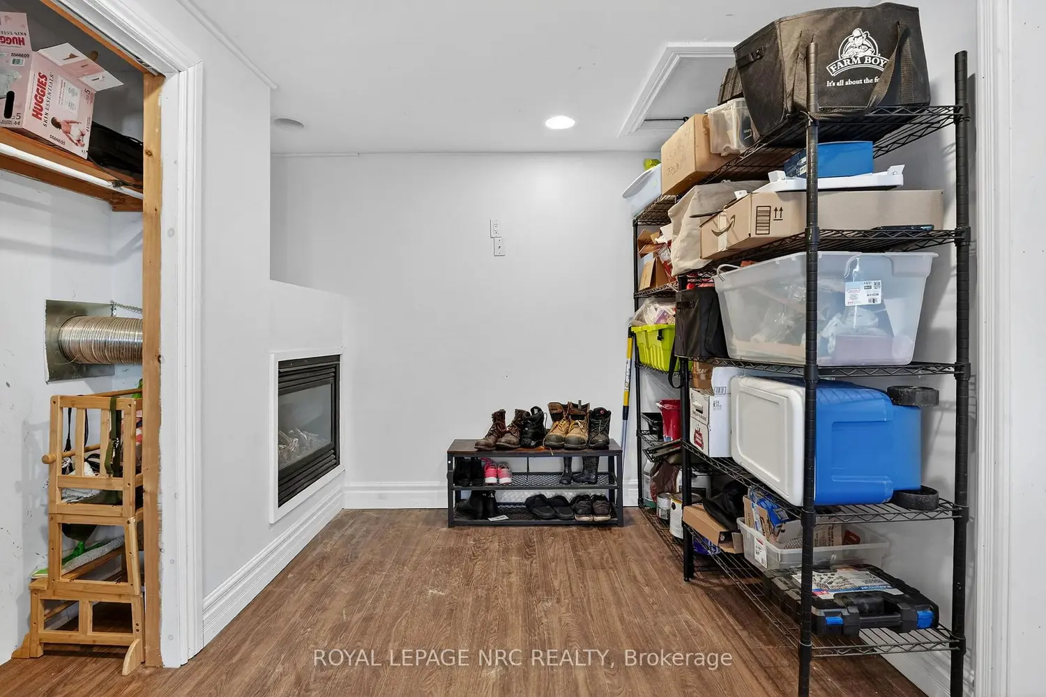 Additional image 5 of 3767 Summit Avenue