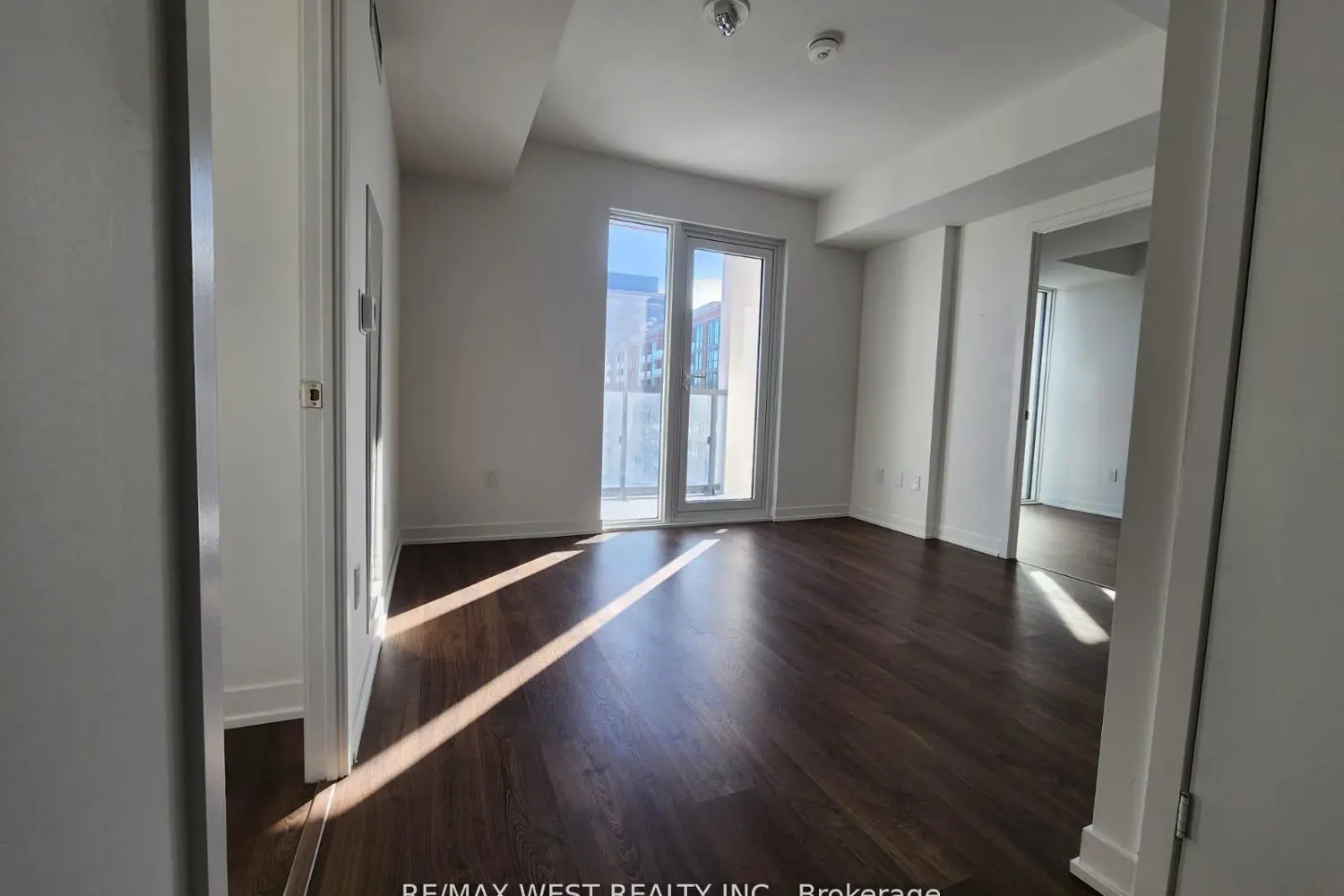 Additional image 7 of 500 Wilson Avenue 630
