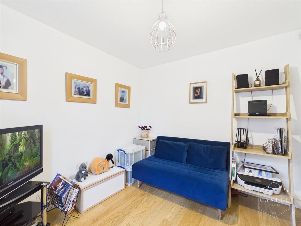 Additional image 6 of 4 bed detached house for saleFrezenberg Close, Burbage, Hinckley LE10