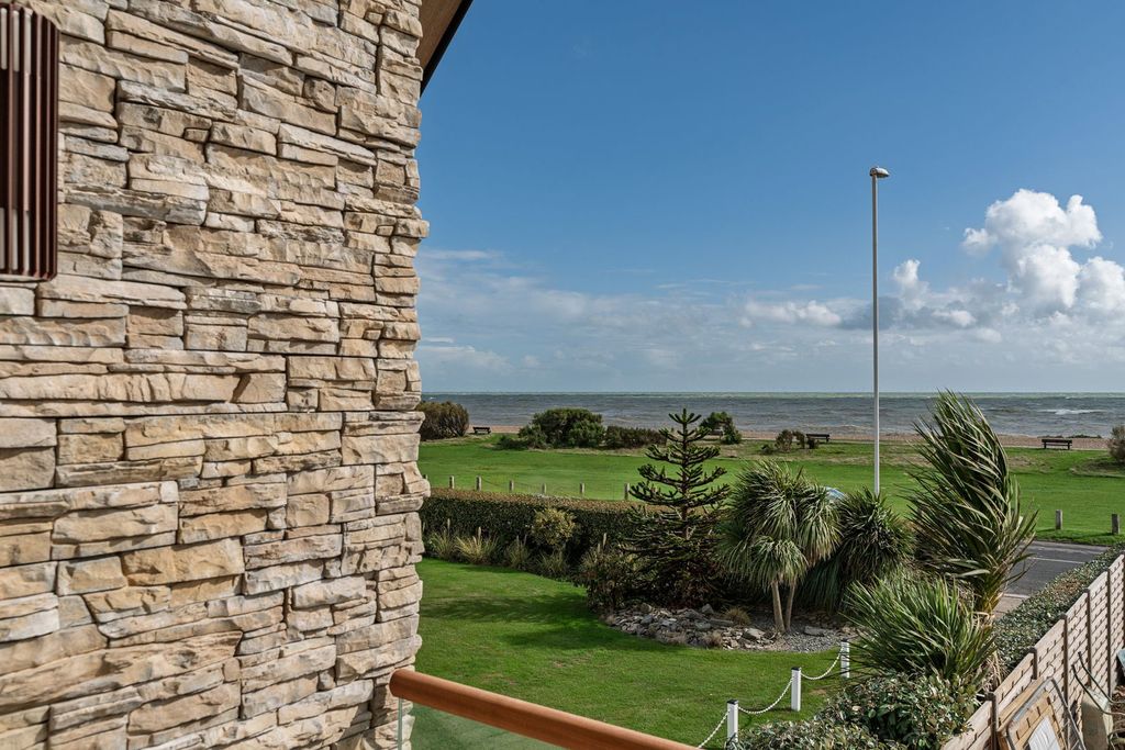 Additional image 11 of 5 bed detached house for saleMarine Drive, Goring-By-Sea, Worthing BN12