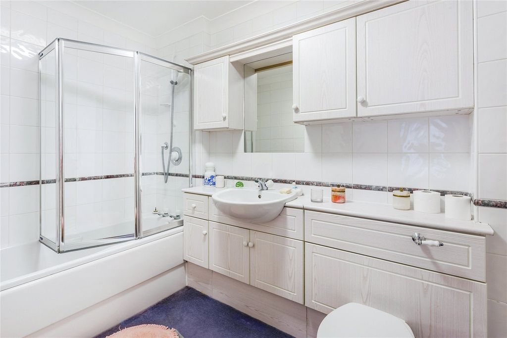 Additional image 15 of 5 bed detached house for saleHook Heath, Surrey GU22
