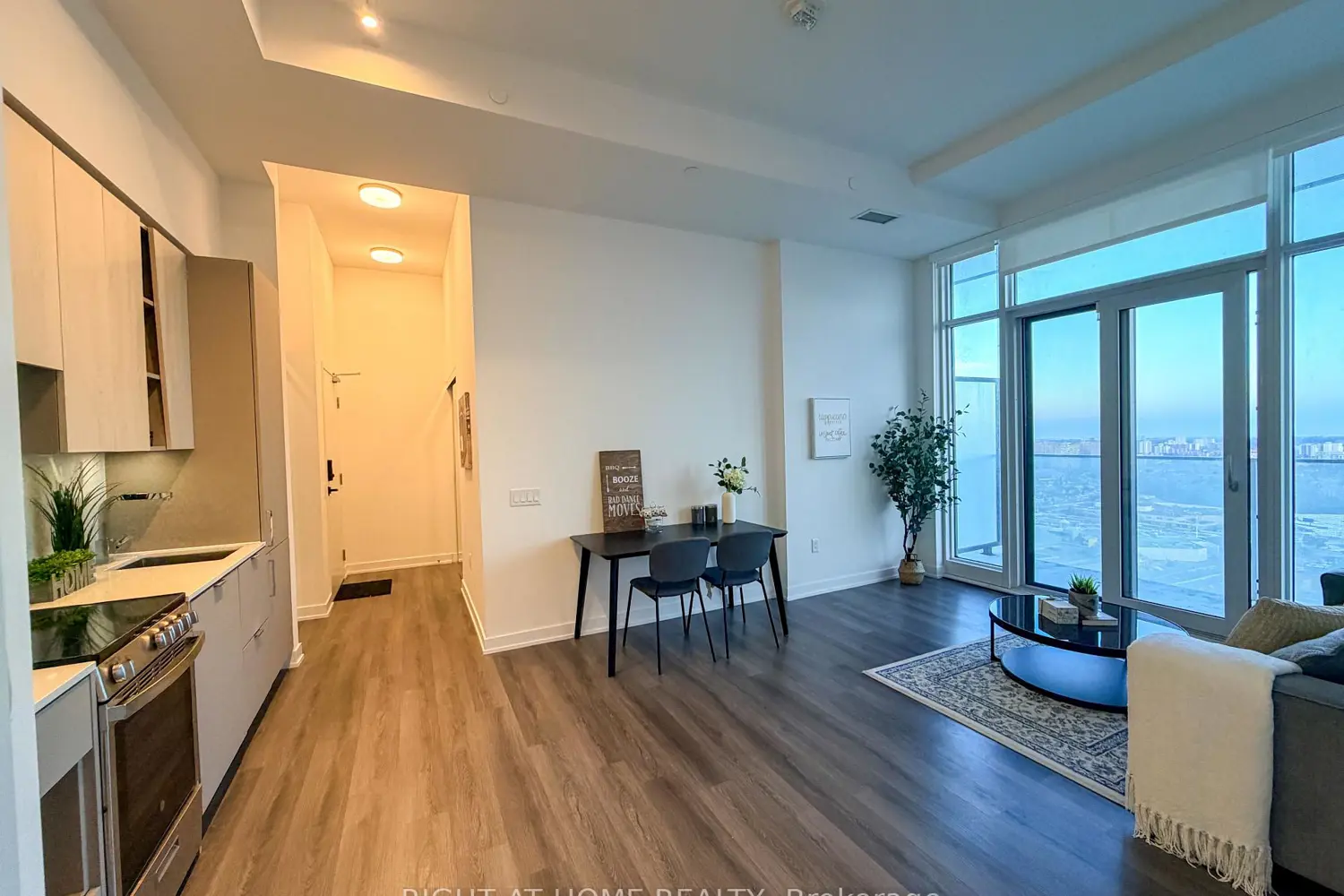 Additional image 16 of 3883 Quartz Road 2505