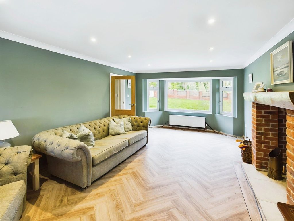 Additional image 6 of 5 bed detached house for salePeewit Hill, Bursledon, Southampton SO31