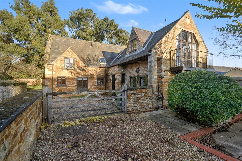 Additional image 44 of 4 bed barn conversion for saleLE16, High Street, Great Easton, Market Harborough