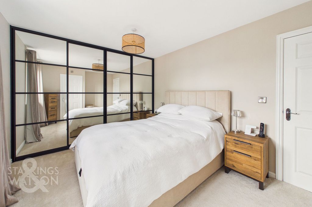Additional image 13 of 4 bed link detached house for salePetunia Court, Wymondham NR18