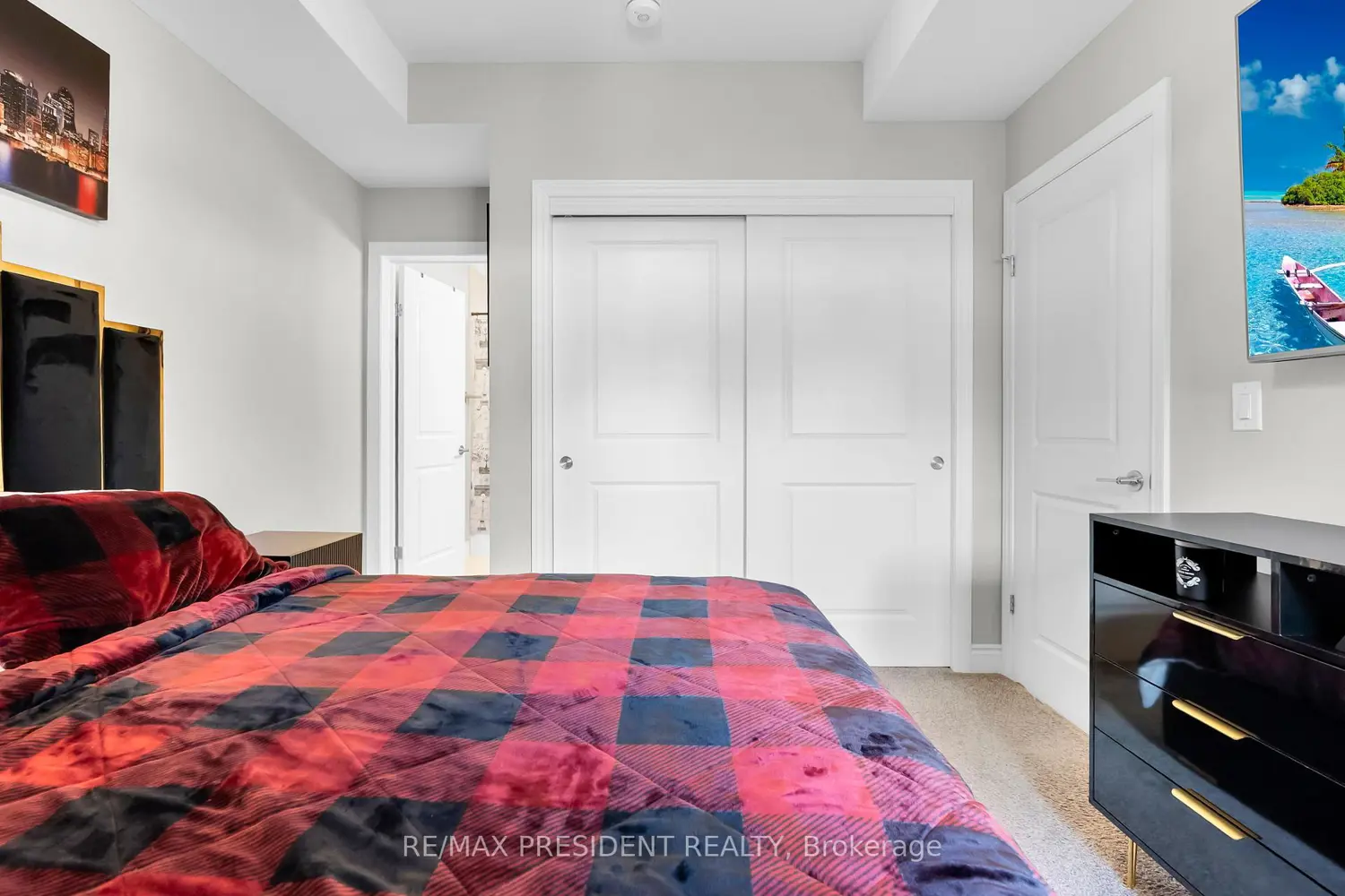 Additional image 13 of 408 Guelph Avenue 3