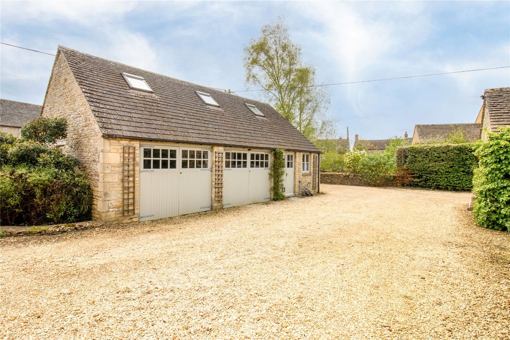 Additional image 16 of 6 bed detached house for saleMain Road, Curbridge, Witney, Oxfordshire OX29