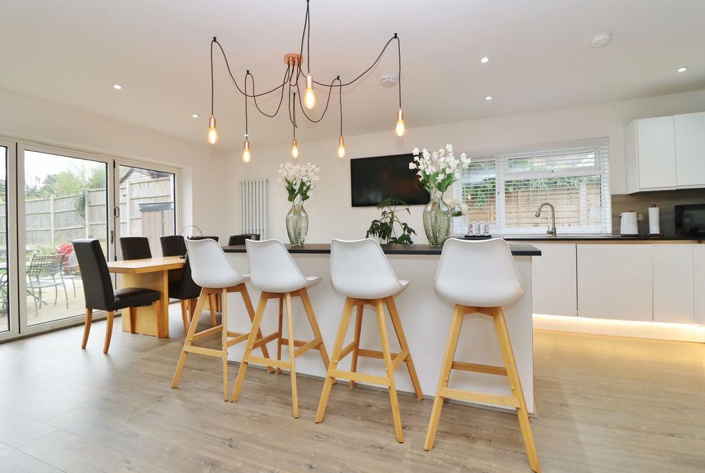 Additional image 8 of 5 bed detached house for saleNetley Firs Road, Hedge End SO30