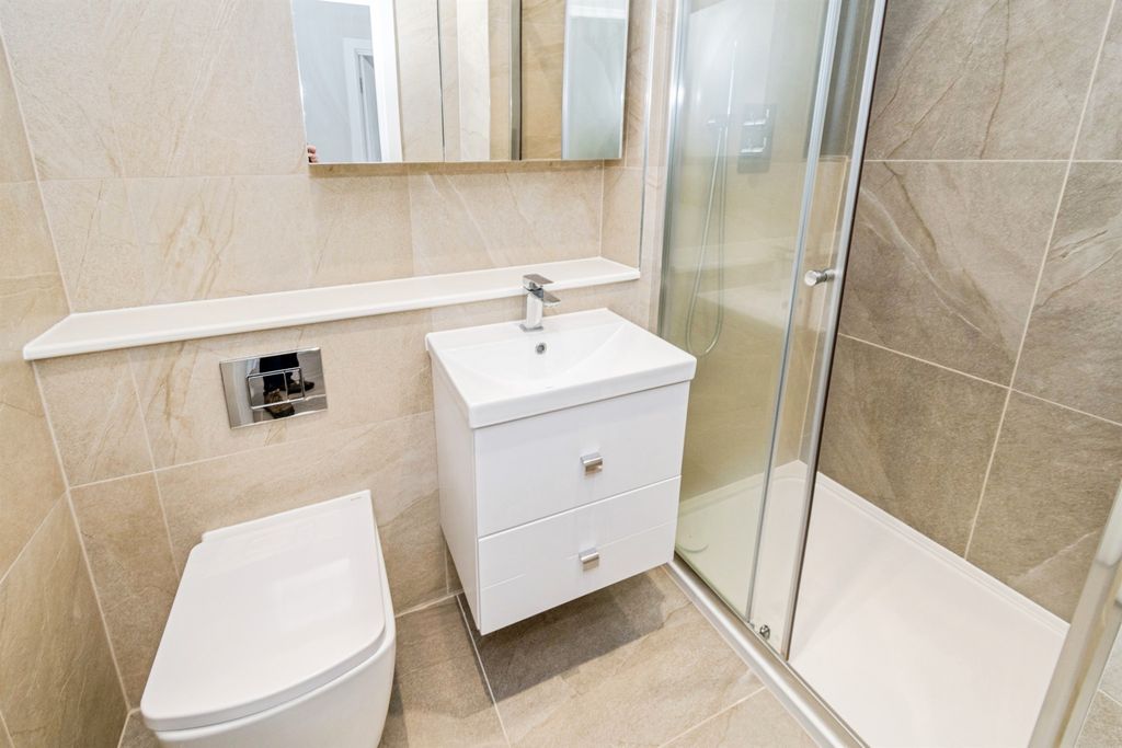 Additional image 14 of 1 bed flat for saleRomsey Road, Southampton SO16