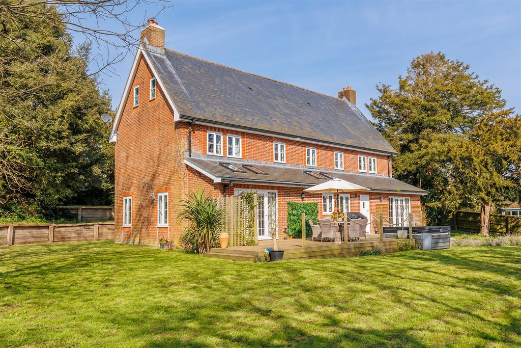 Additional image 2 of 6 bed detached house for saleCarisbrooke, Isle Of Wight PO30