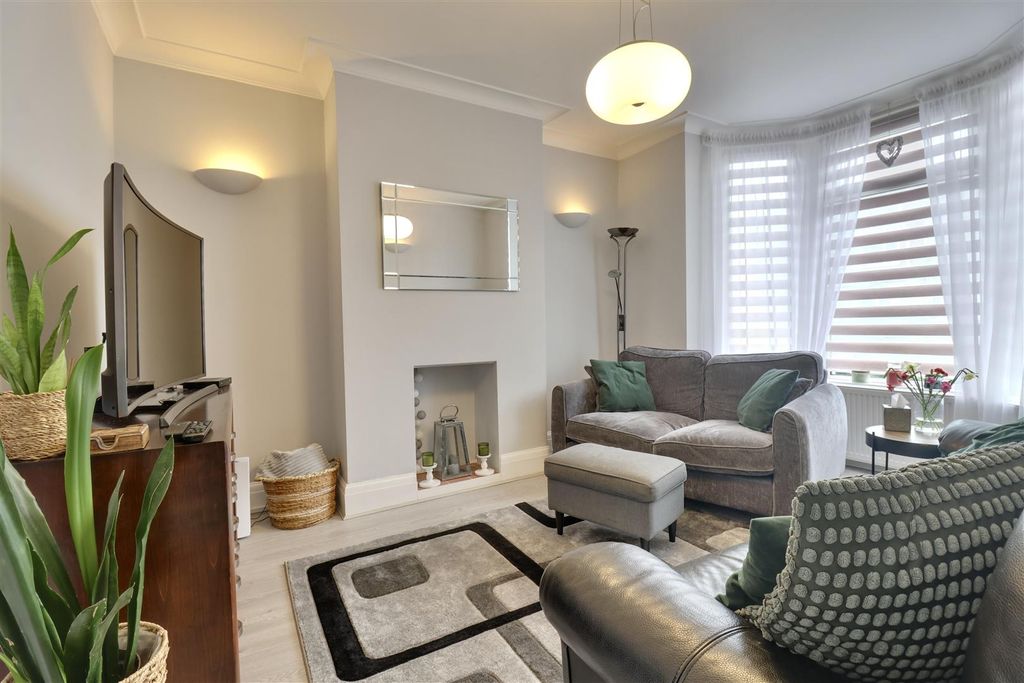 Additional image 6 of 4 bed terraced house for saleLangstone Road, Portsmouth PO3
