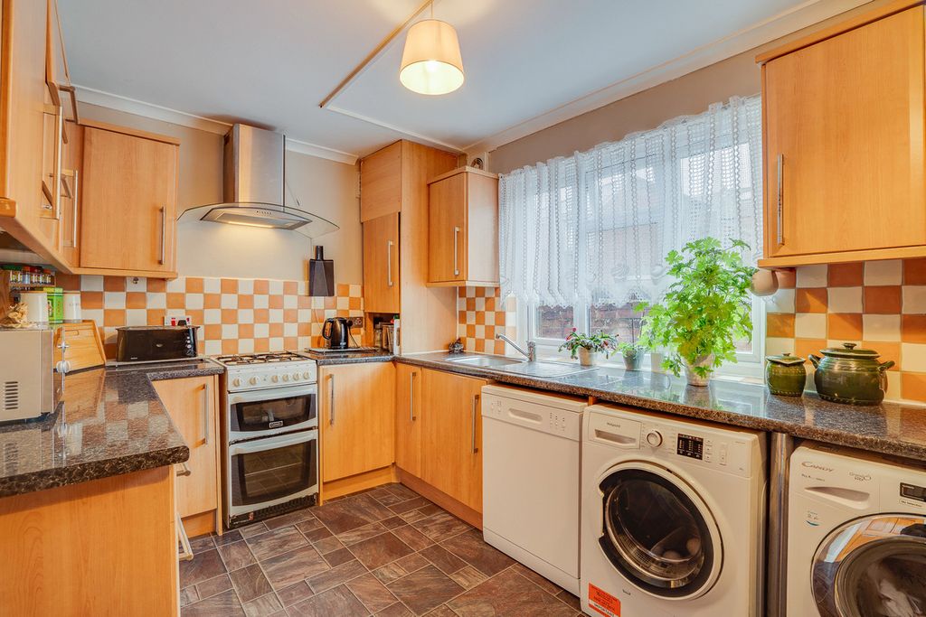 Additional image 7 of 3 bed detached house for saleCedar Road, Southampton SO14