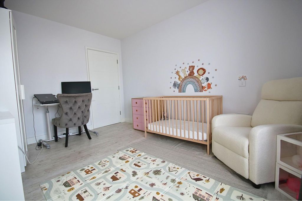 Additional image 5 of 2 bed flat for saleThe Foundry, Ashford TW15