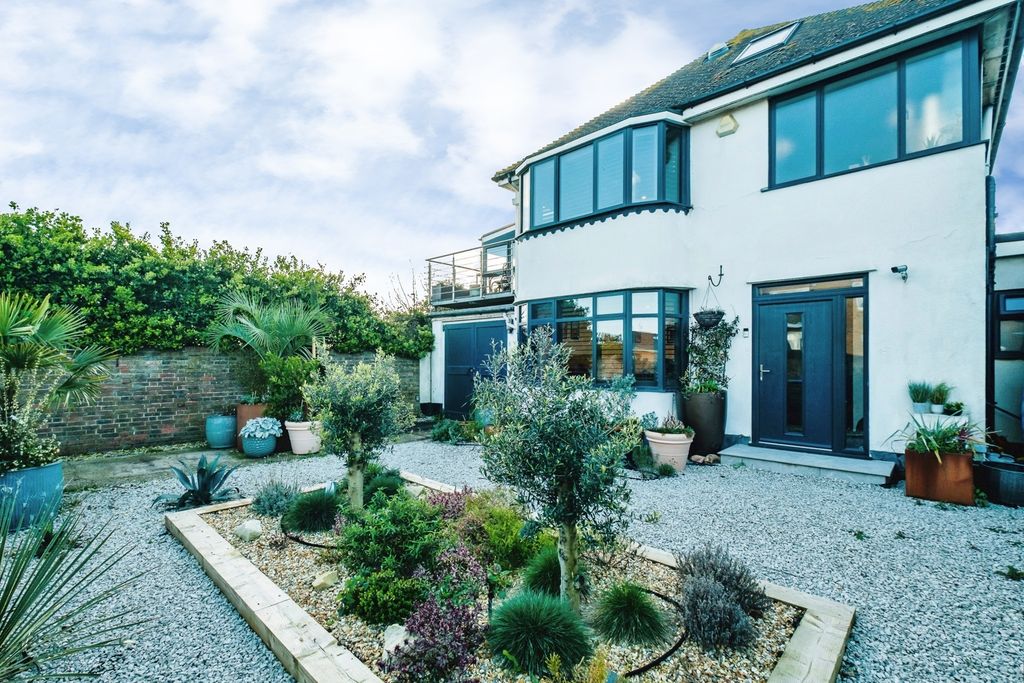 Additional image 36 of 5 bed detached house for saleAnscombe Road, Worthing, West Sussex BN11