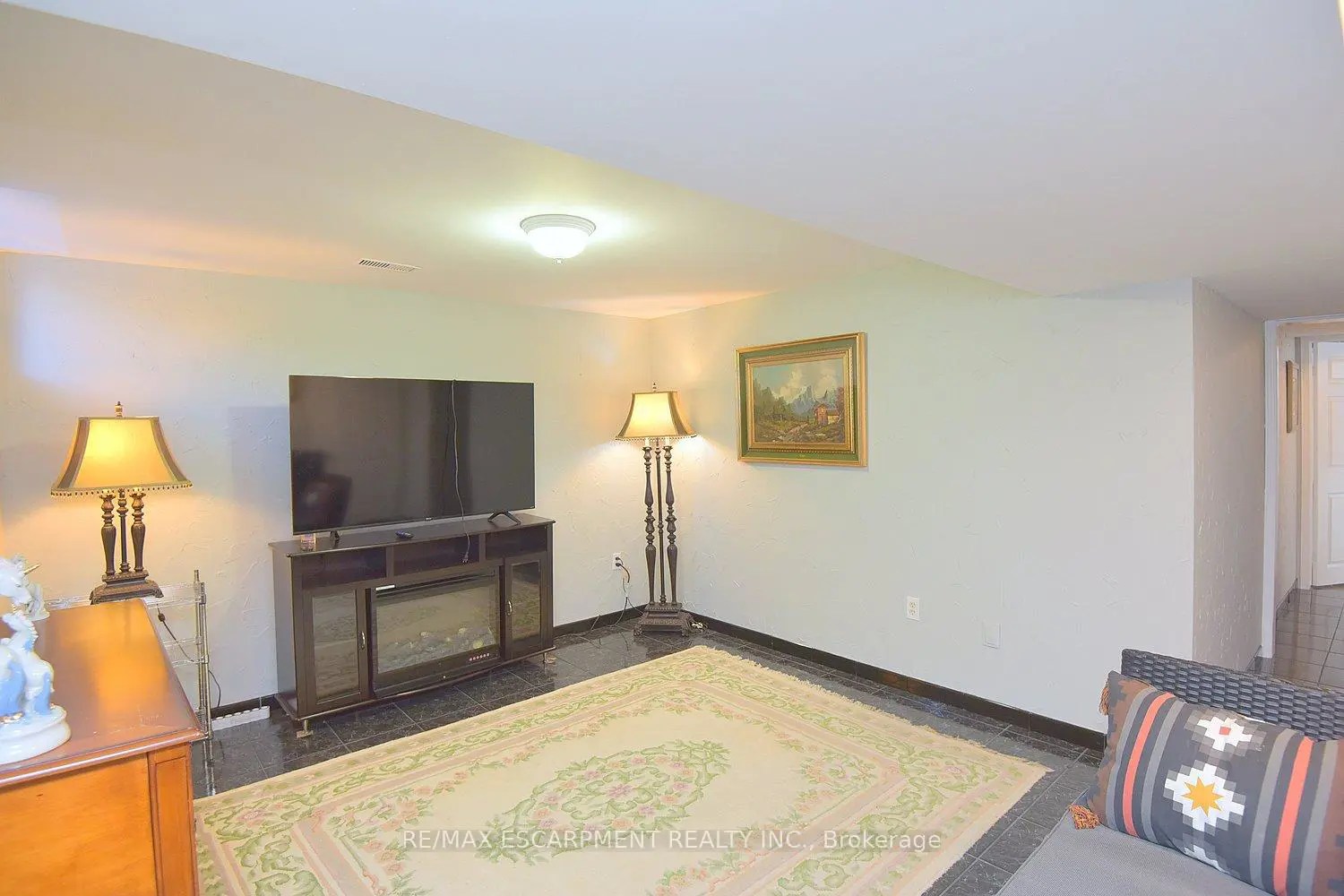 Additional image 16 of 2774 King Street 36