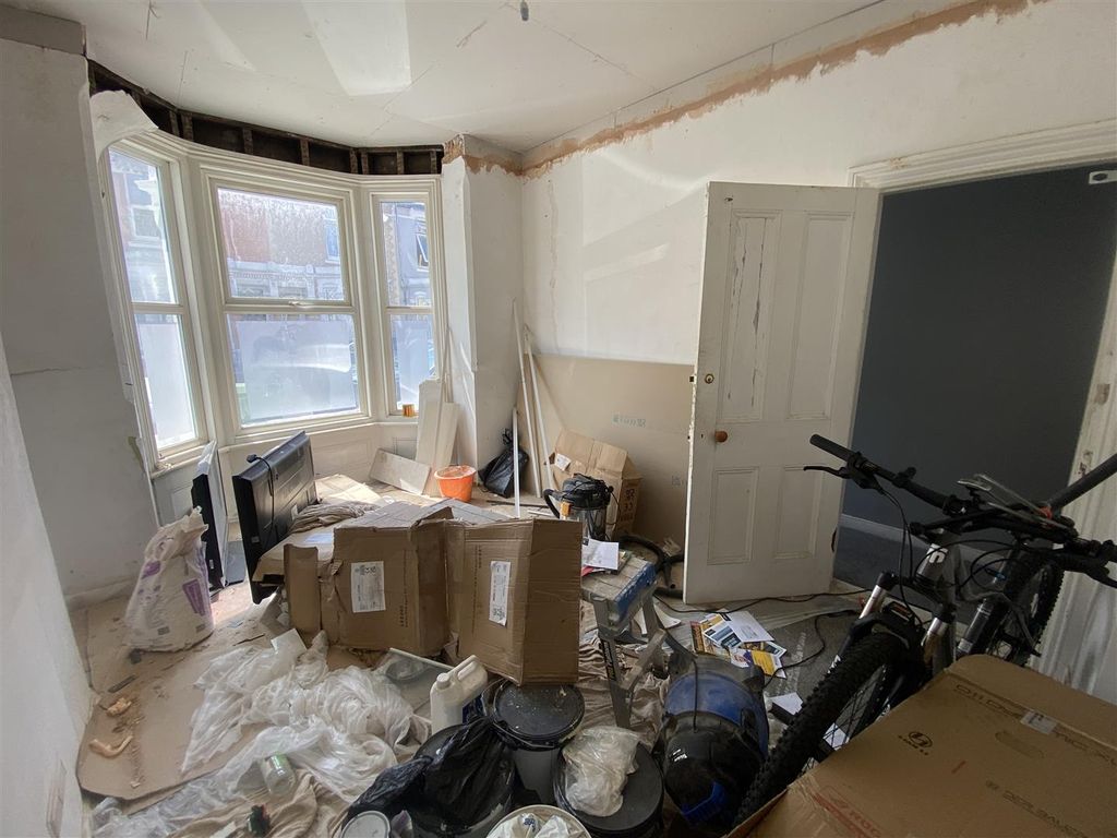 Additional image 8 of 3 bed terraced house for saleManners Road, Southsea PO4