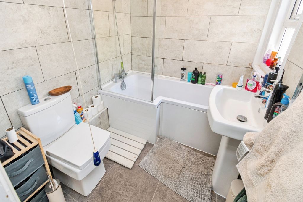 Additional image 11 of 3 bed end terrace house for saleFurzedown Road, Southampton, Hampshire SO17