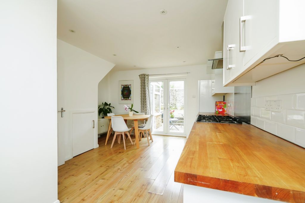 Additional image 5 of 3 bed semi-detached house for saleBrook Hill, Woodstock OX20