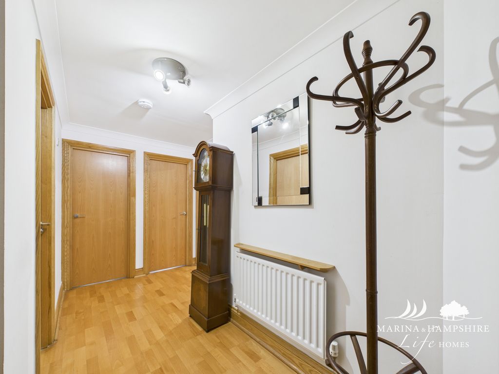Additional image 6 of 2 bed flat for saleLock Approach, Port Solent PO6