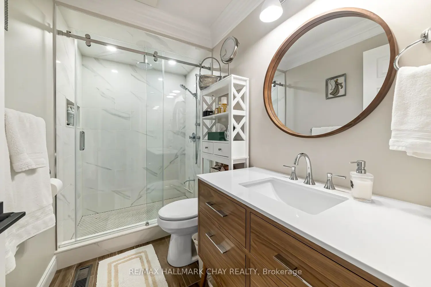 Additional image 4 of 571 Longworth Avenue 13