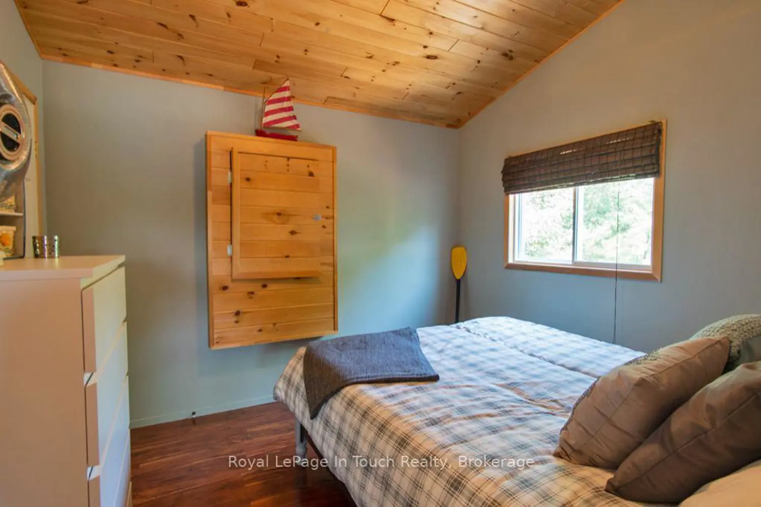 Additional image 7 of 2974 Island 1040
