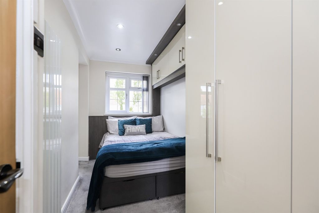 Additional image 15 of 4 bed semi-detached house for saleHonor Avenue, Goldthorn Park, Wolverhampton WV4