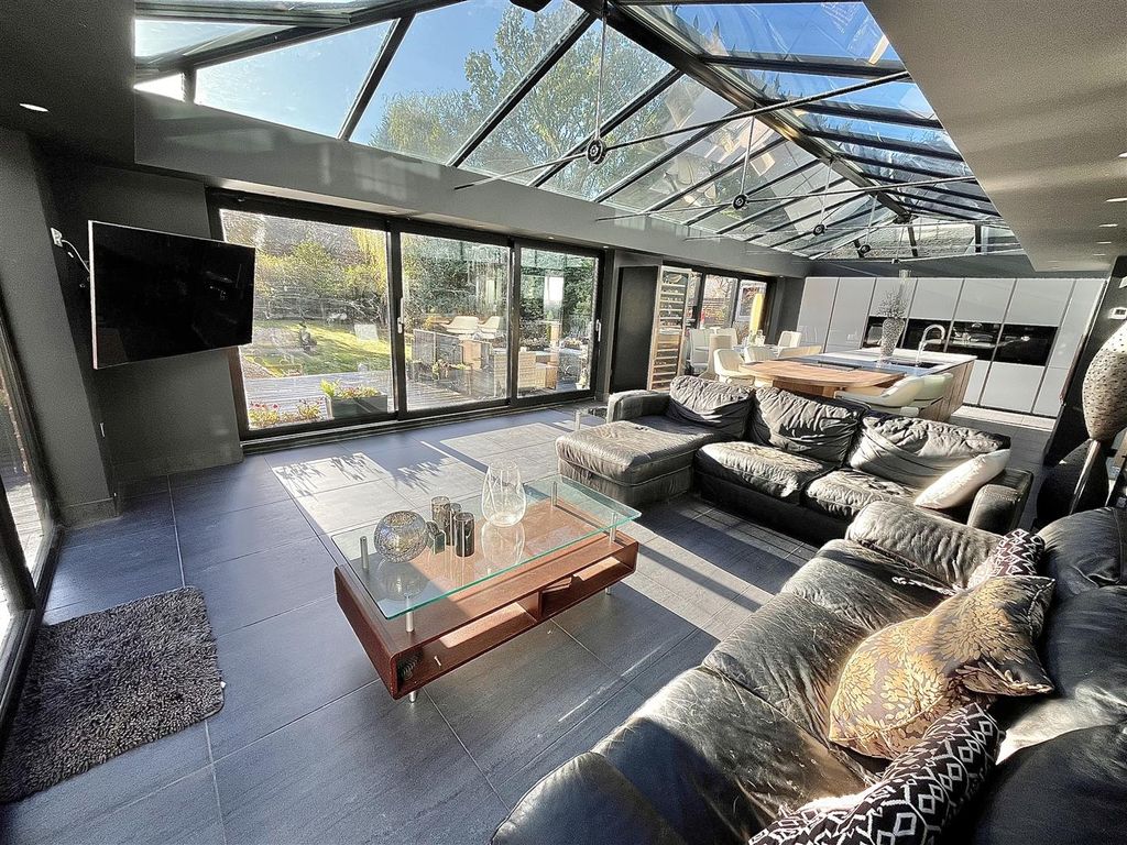 Additional image 5 of 6 bed detached house for salePrestbury Road, Wilmslow SK9