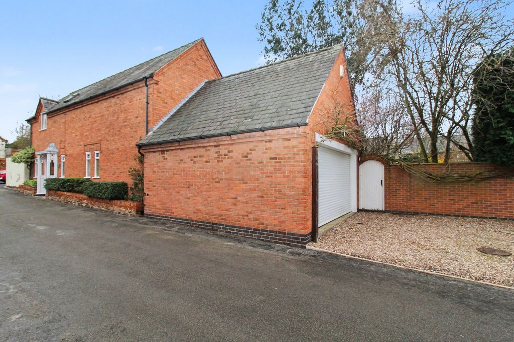 Additional image 19 of 4 bed detached house for saleHome Close, Blaby, Leicester LE8
