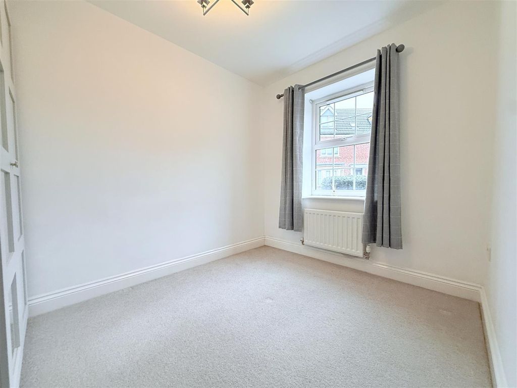 Additional image 9 of 2 bed flat for saleSwale Grove, Bingham NG13