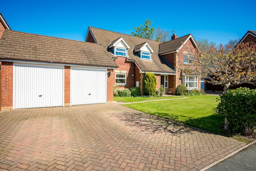 Additional image 29 of 5 bed detached house for saleYork Crescent, Wilmslow SK9
