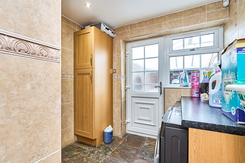 Additional image 7 of 4 bed detached house for saleStourbridge Road, Penn, Wolverhampton WV4