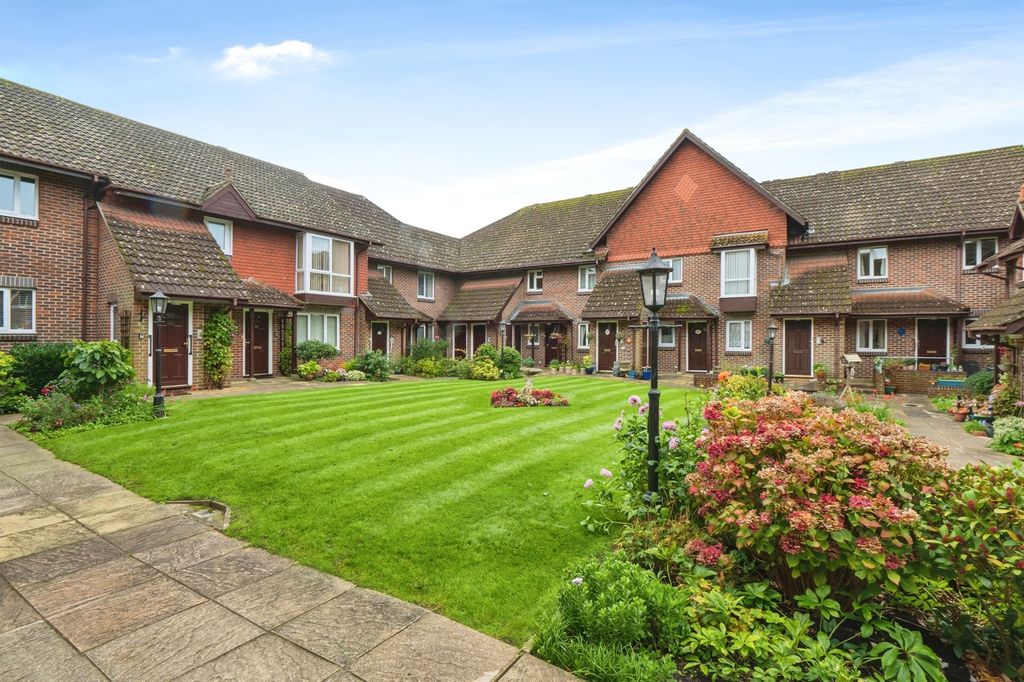 Additional image 2 of 2 bed maisonette for saleSharon Road, West End, Southampton SO30