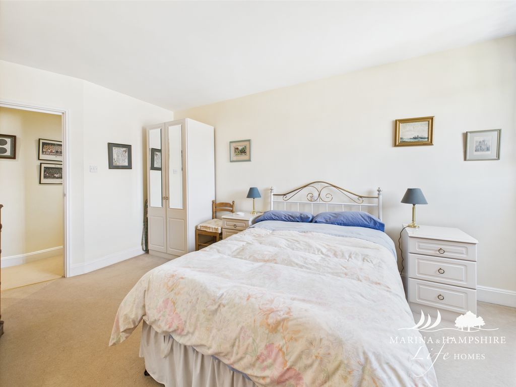 Additional image 18 of 2 bed flat for salePort Way, Port Solent, Portsmouth PO6
