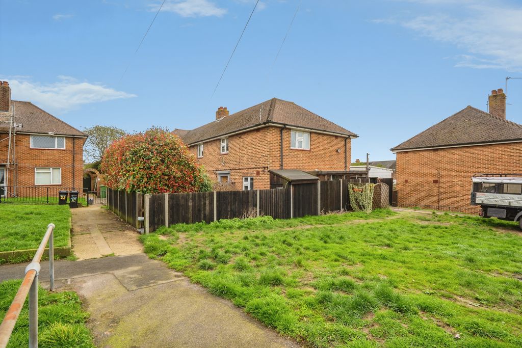 Additional image 20 of 4 bed semi-detached house for saleDeal Road, Portsmouth PO6