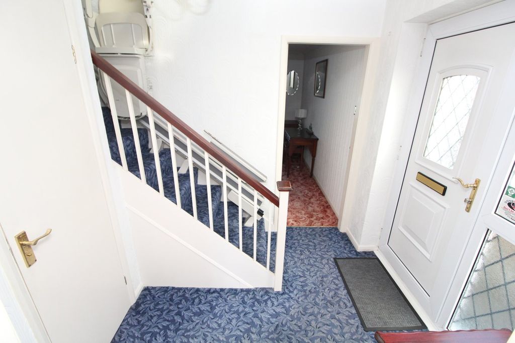 Additional image 4 of 3 bed semi-detached house for salePetersfield, Croft, Leicester LE9