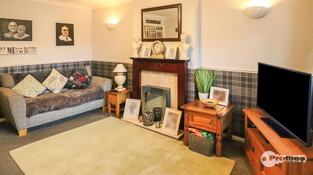 Additional image 2 of 3 bed detached house for saleCharnwood Road, Barwell, Leicester LE9