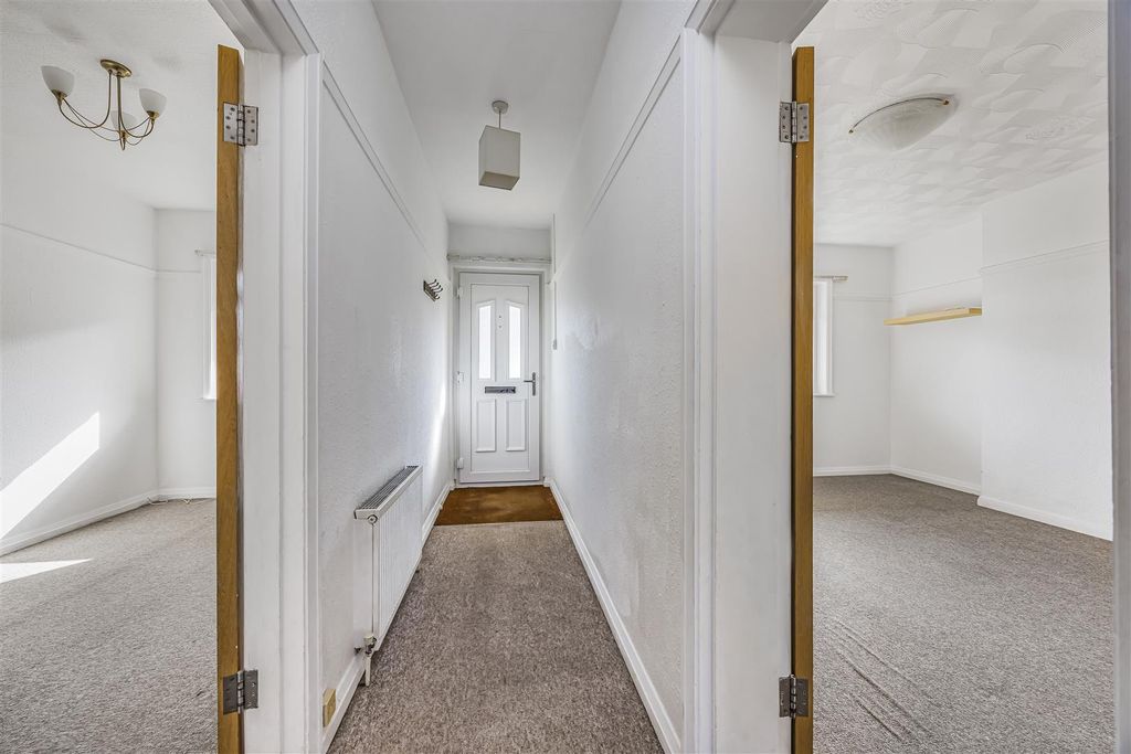 Additional image 5 of 2 bed flat for saleLondon Road, Portsmouth PO2