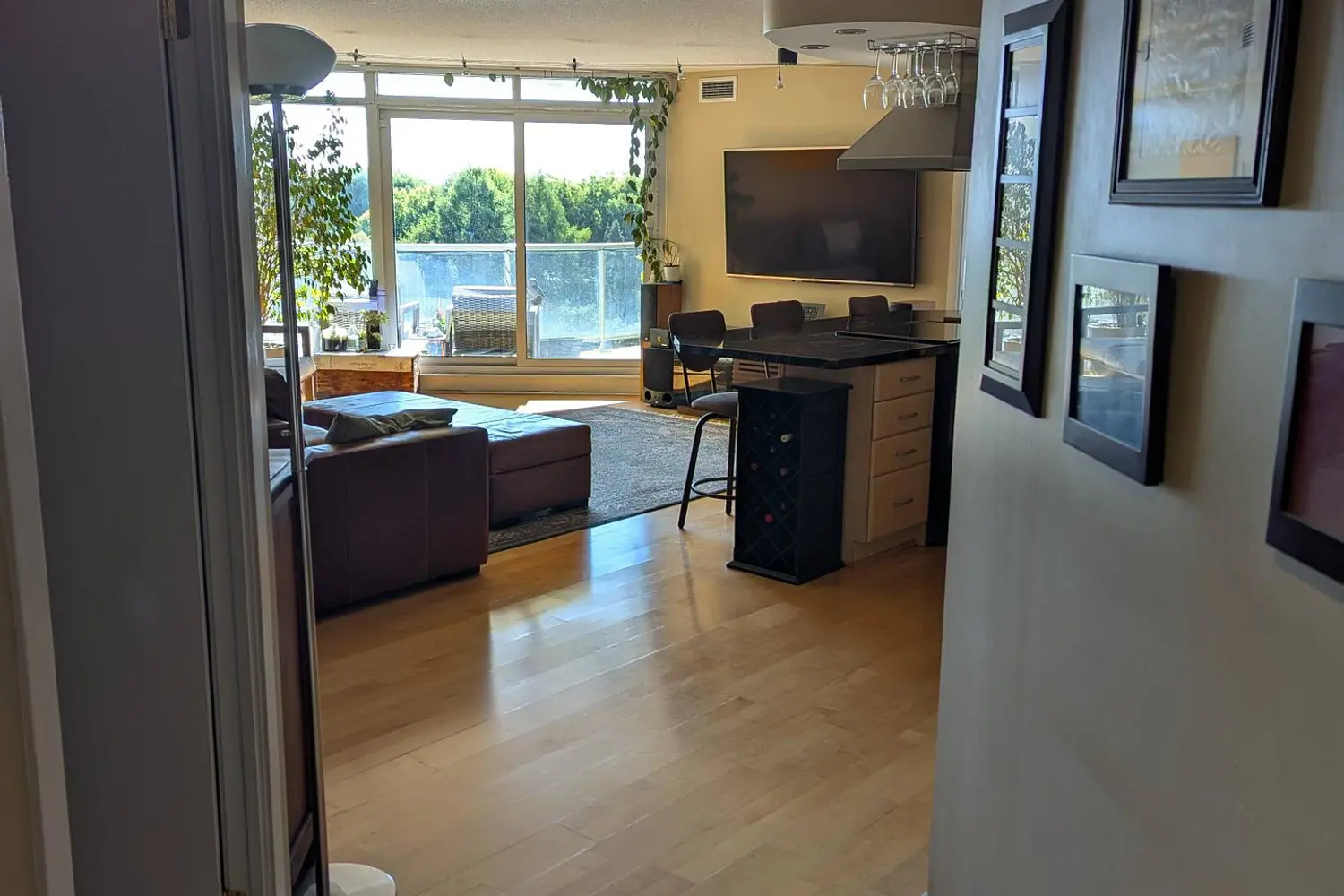 Additional image 9 of 550 Queens Quay 608