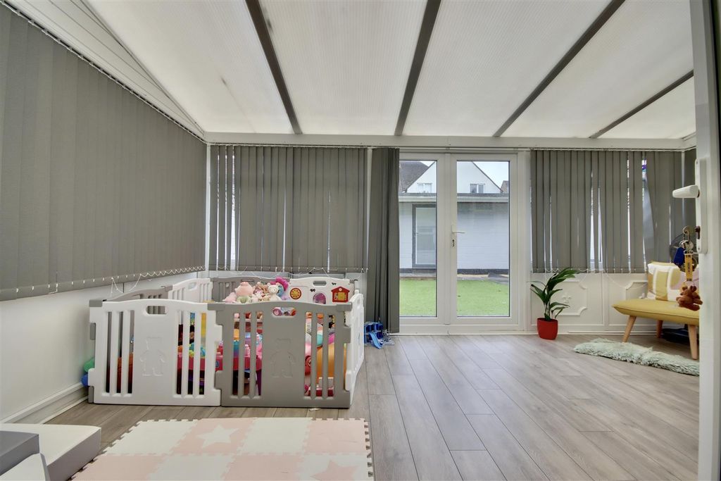 Additional image 16 of 3 bed end terrace house for saleBransbury Road, Southsea PO4