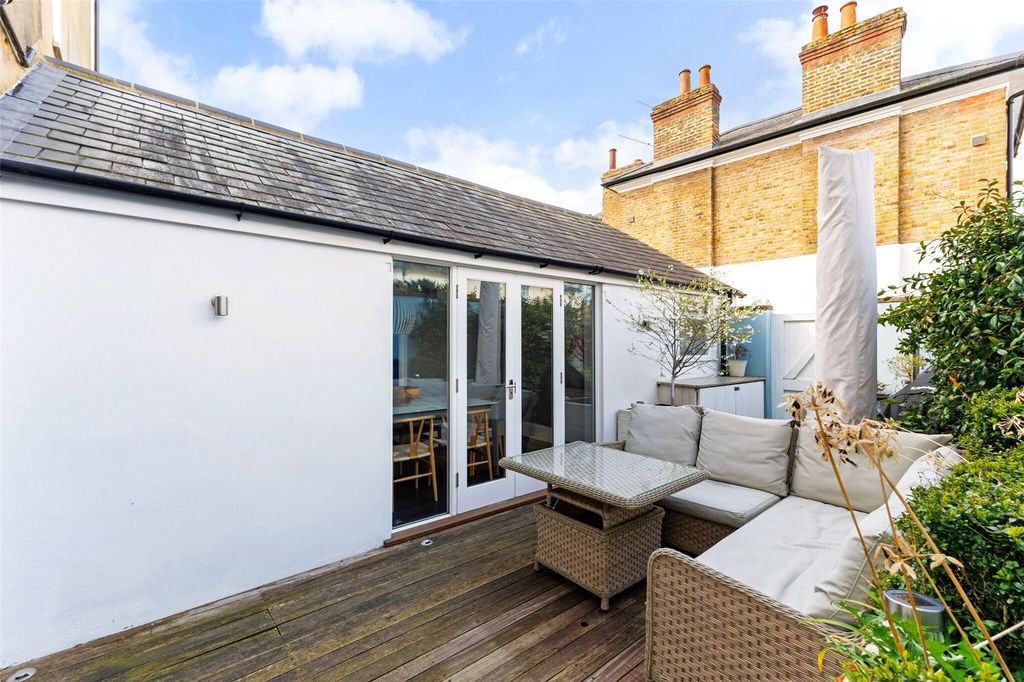 Additional image 22 of 4 bed terraced house for saleKings Road, Windsor, Berkshire SL4