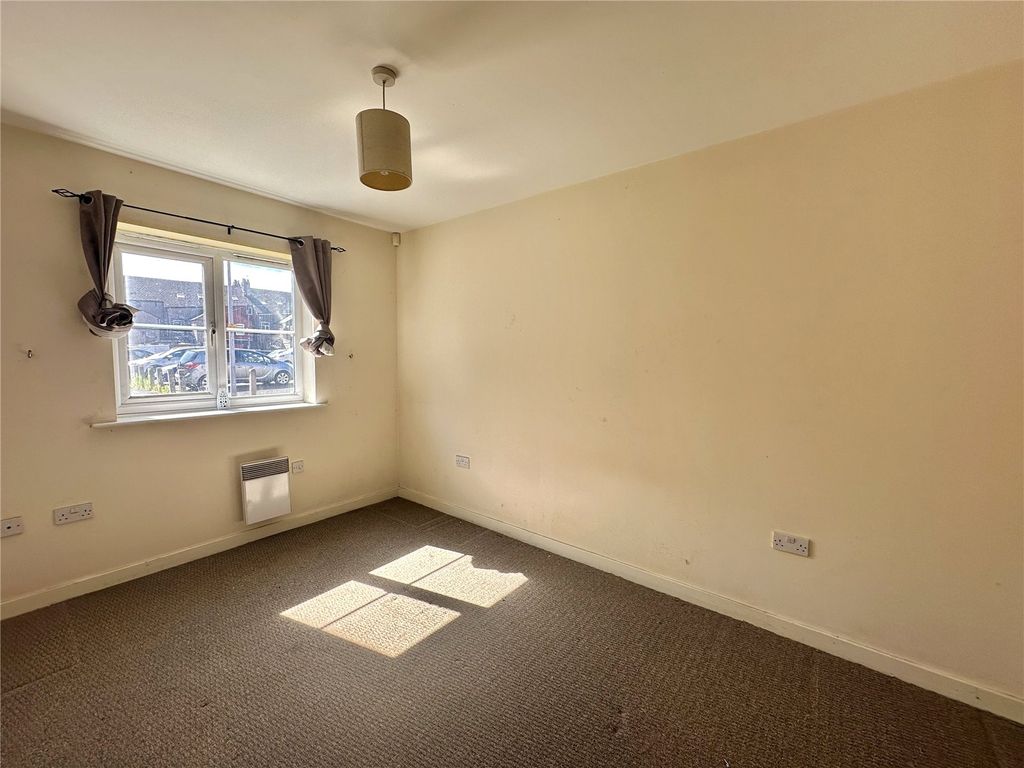Additional image 4 of 2 bed flat for saleGuest Street, Widnes, Cheshire WA8
