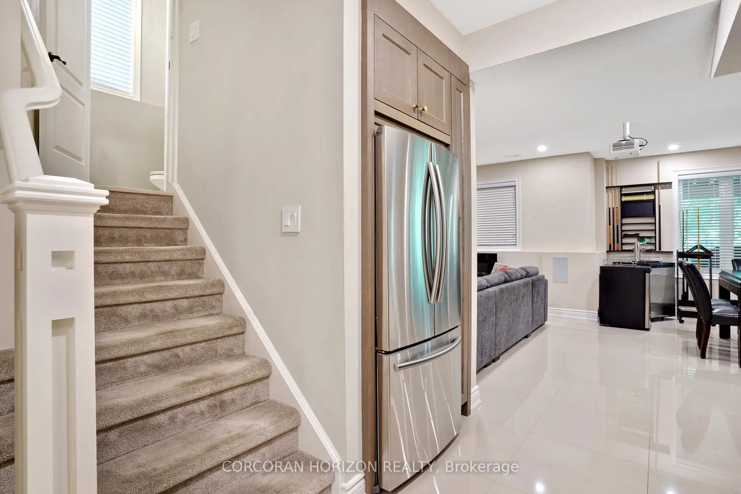 Additional image 16 of 258 Edgewater Crescent 8