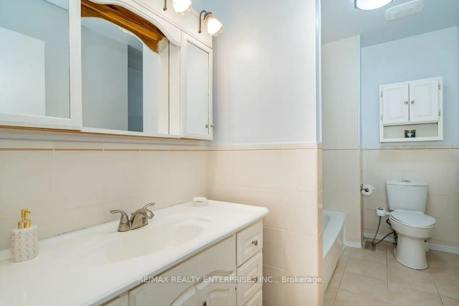 Additional image 5 of 830 Stainton Drive 58