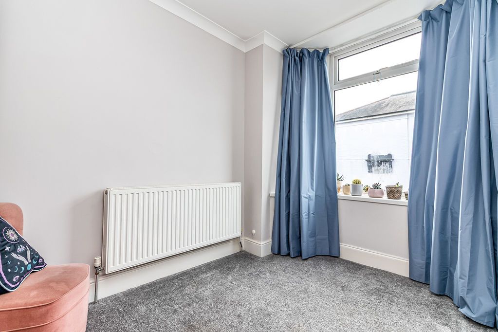 Additional image 13 of 4 bed town house for saleHester Road, Southsea PO4